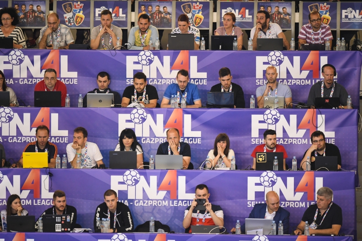 Press tribune